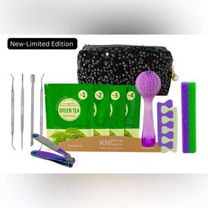 Green Tea 15 Piece Pedicure Set in Black Velvet Sequin Bag